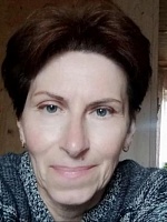 Попова Елена Аркадьевна